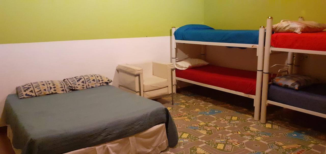 Hostel El Viajante Лос Антигос Екстериор снимка