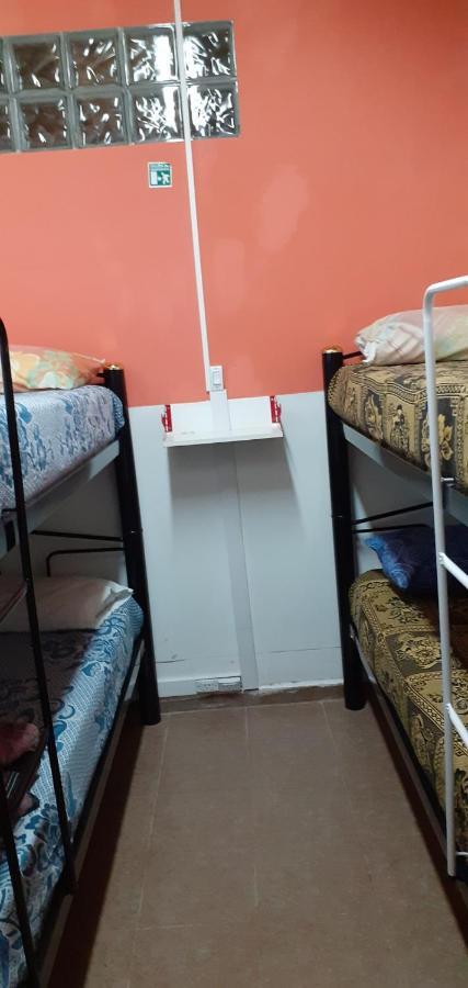 Hostel El Viajante Лос Антигос Екстериор снимка